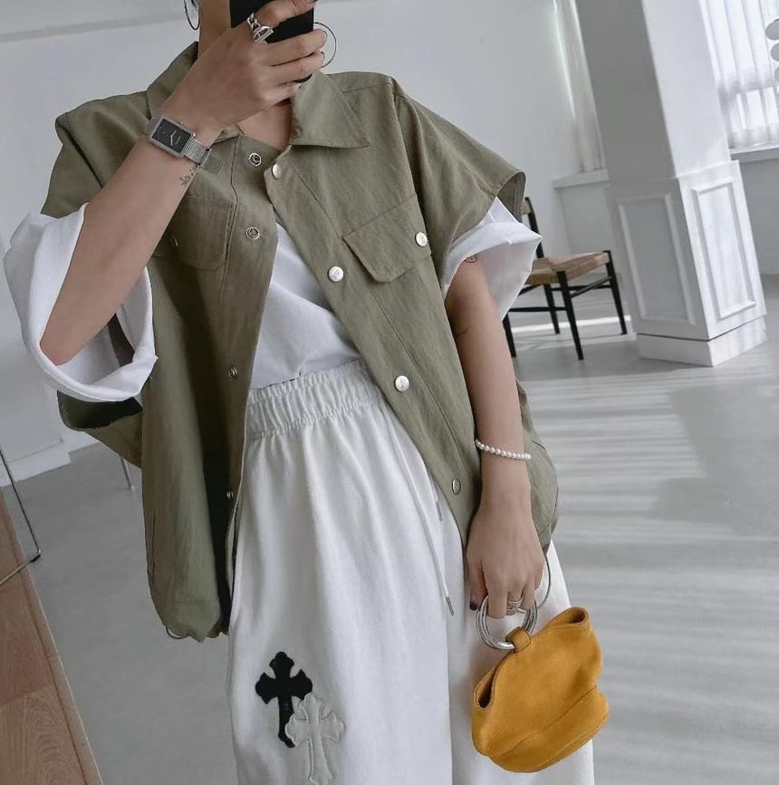 Short-Sleeve Button-Up Plain Shirt