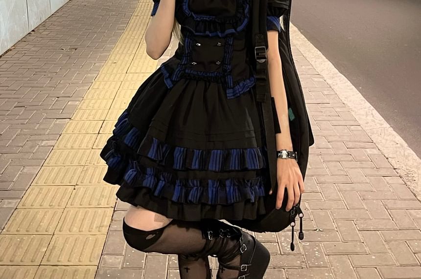 Set : Short-Sleeve Lace Panel Plaid Blouse + Mid Rise Plain mini A-Line Skirt