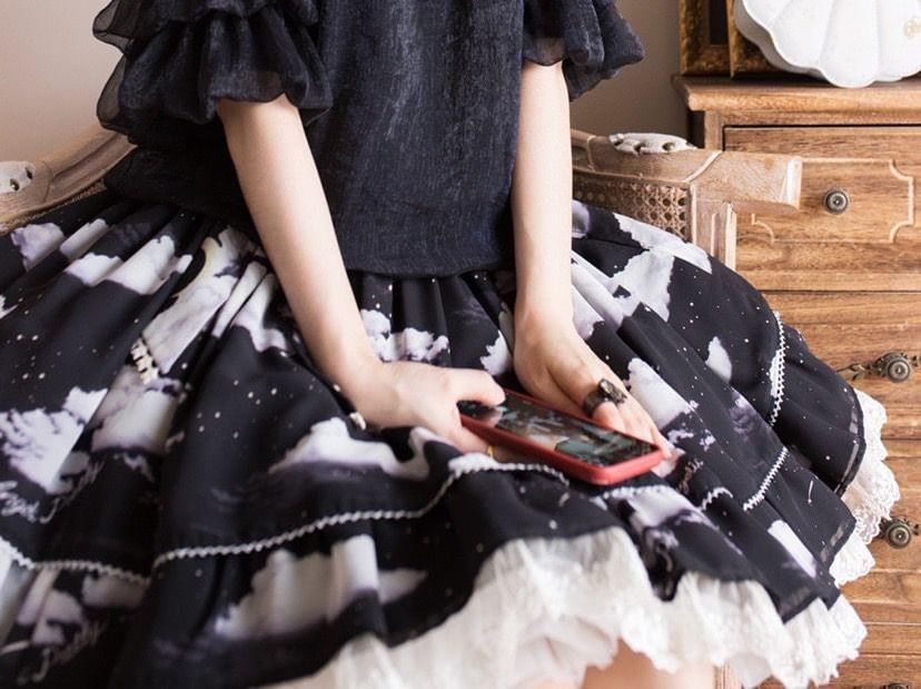 Elbow Sleeve Ruffle Floral Blouse