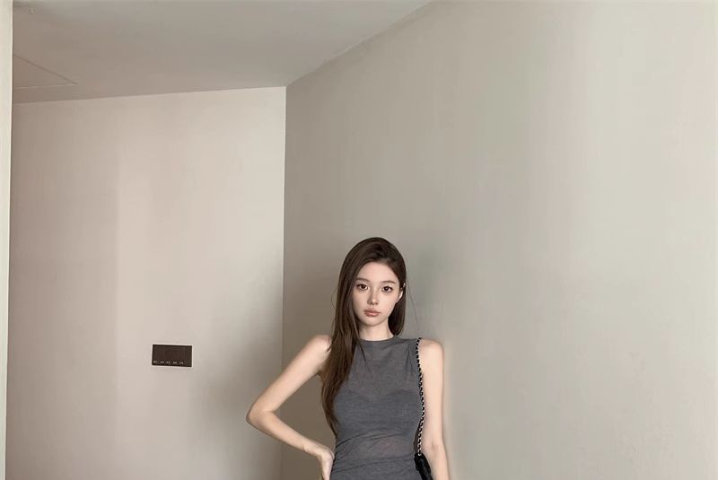 Flared / Sleeveless Crewneck Plain Top Pants
