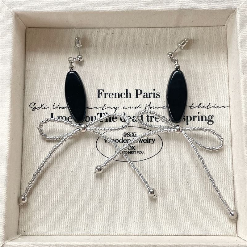 Drop Earring / Bow Necklace Beaded