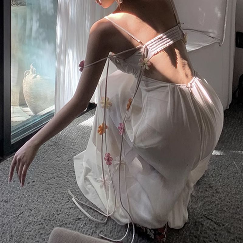 V-Neck Strap Maxi Floral Spaghetti Accent Dress A-Line Open Ruched Back