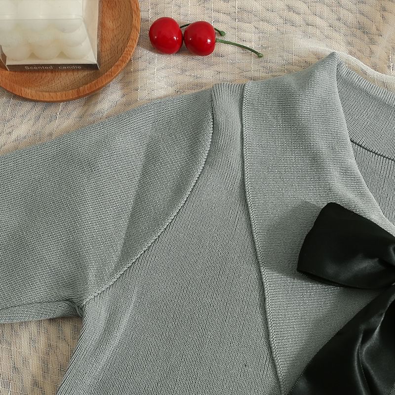 Collared Bow Top Crop Short-Sleeve Knit