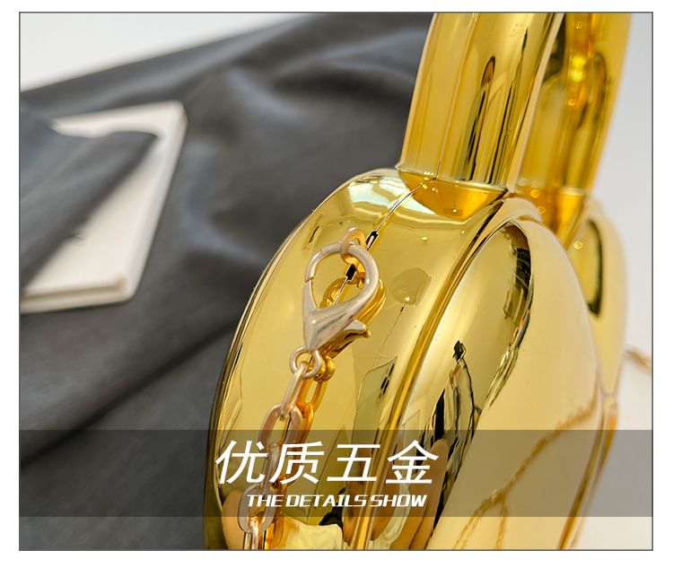 Chain Strap Heart Crossbody Bag