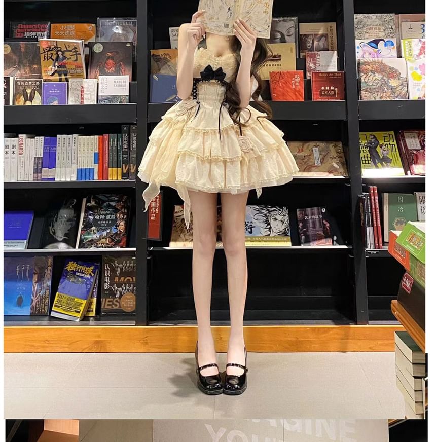 Sleeveless Lace Panel Bow Accent Tiered Lace-Up Mini A-Line Dress / Bow / Floral Brooch / Set