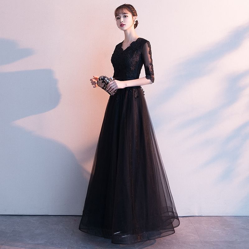 V-Neck Asymmetrical 3/4-Sleeve Cocktail Gown A-Line Dress Evening / Lace