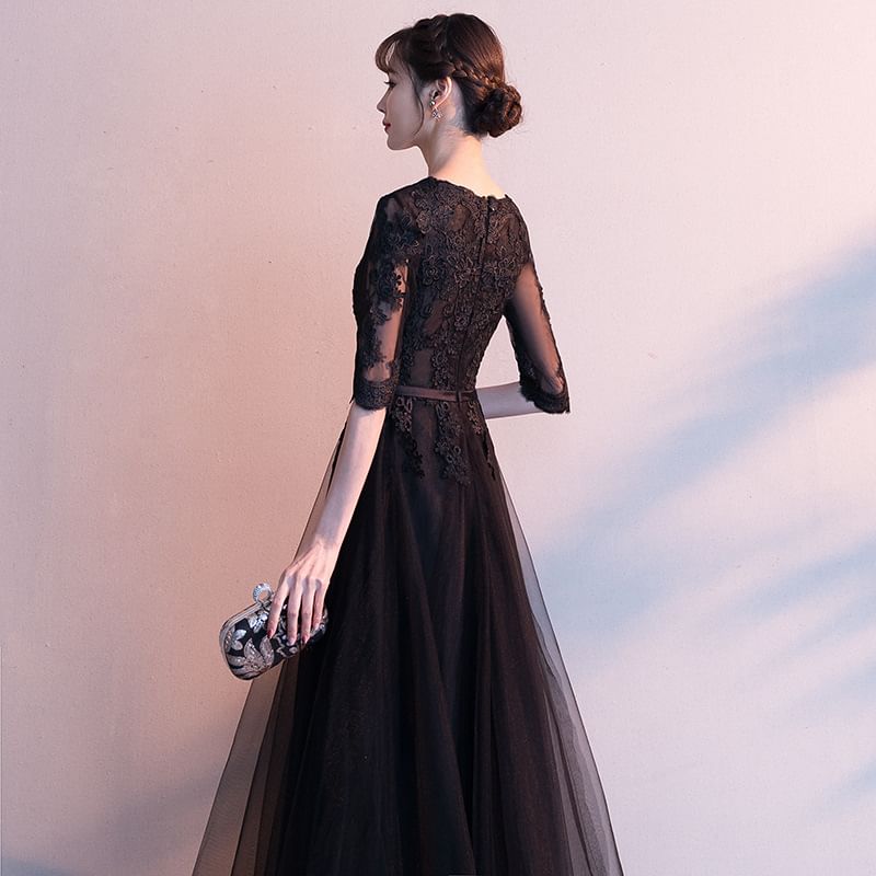 V-Neck Asymmetrical 3/4-Sleeve Cocktail Gown A-Line Dress Evening / Lace