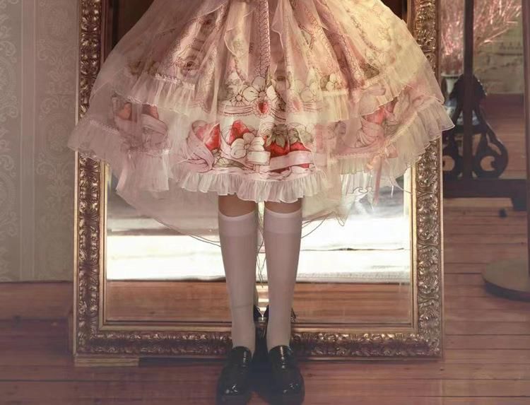 Long-Sleeve Stand Collar Strawberry Print Sheer Panel Bow Accent Ruffle Trim A-Line Dress / Straw Hat / Set