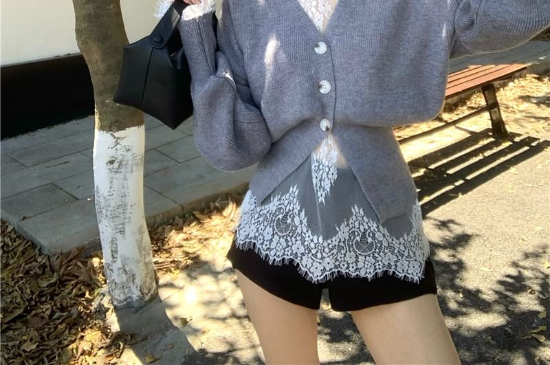 / Long-Sleeve Waist Shorts High Lace Neck Cardigan V-Neck Button-Up Top