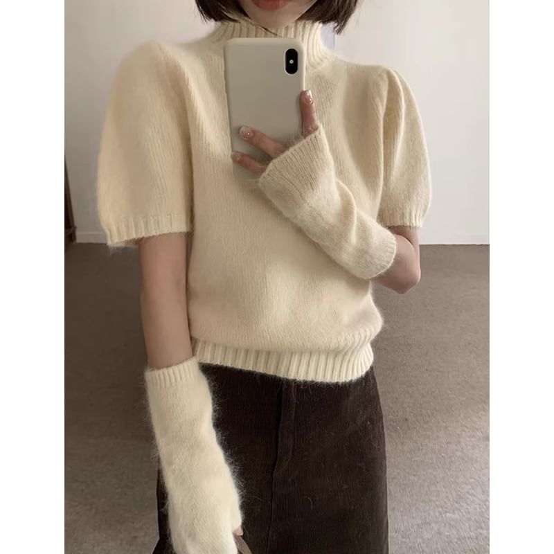 Set: Short Sleeve Mock Neck Plain Sweater + Arm Sleeves