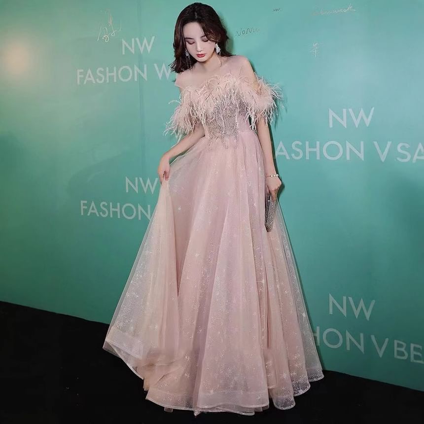 Off-Shoulder Sequin Fluffy Trim Mesh A-Line Evening Gown / Midi Dress