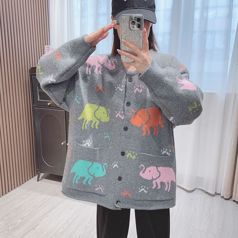 Round Neck Elephant Jacquard Cardigan