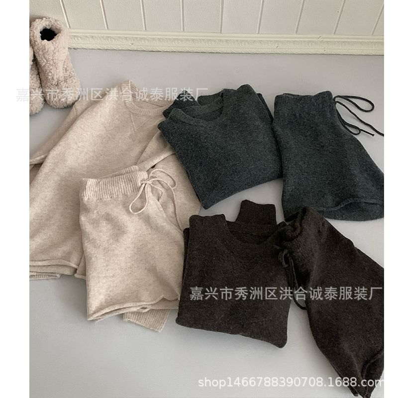 Set: Round Neck Plain Sweater + Drawstring Waist Knit Shorts