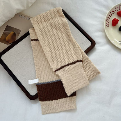 Two-Tone Knit Scarf