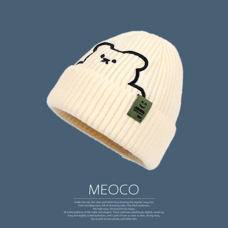 / Bear Plain Embroidered Beanie