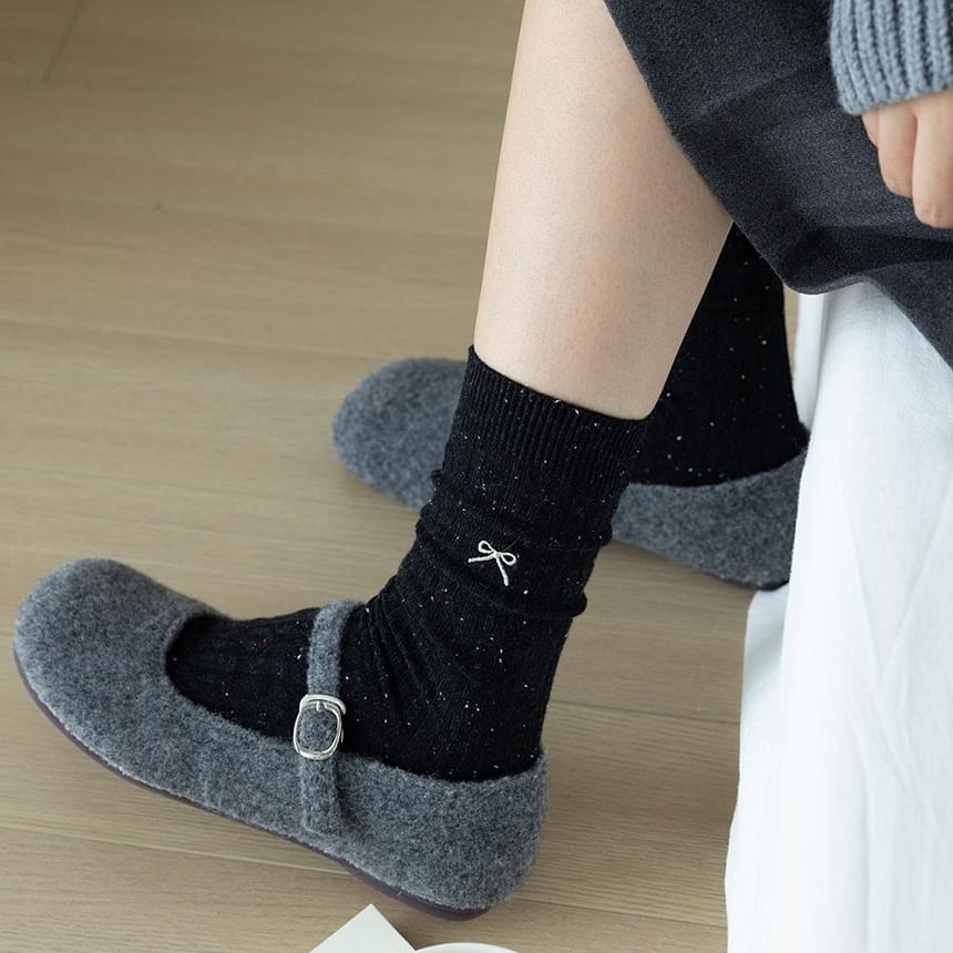 Bow Embroidered Crew Socks