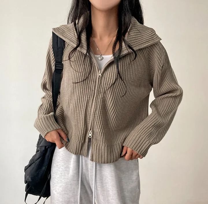 Collared Ribbed Zip-Up Plain Cardigan