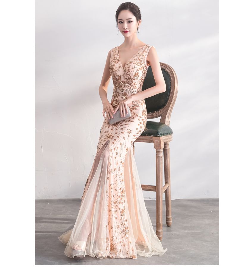 Sleeveless V-Neck Sequin Mesh Mermaid Evening Gown