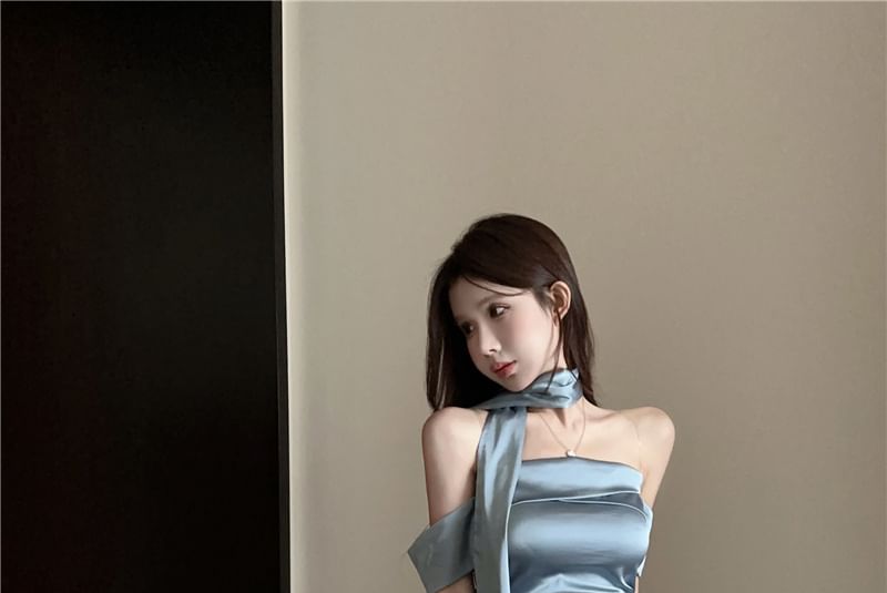 + Evening Plain Scarf Set: Satin Off-Shoulder Gown Mermaid