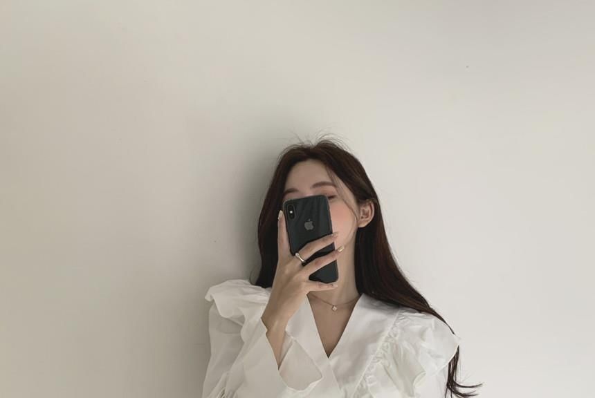 Mini Collared Long-Sleeve A-Line Plain Dress V-Neck