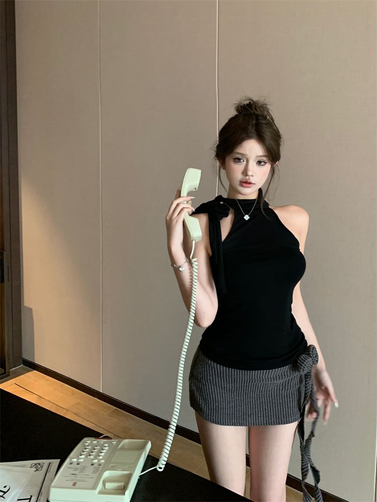 Pencil Low Waist Mock Neck Plain Mini / Detail Top Skirt Flower Halter