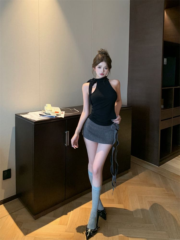 Pencil Low Waist Mock Neck Plain Mini / Detail Top Skirt Flower Halter