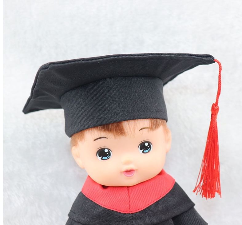 + Graduation Set: Doll Mortarboard Gown Clothes