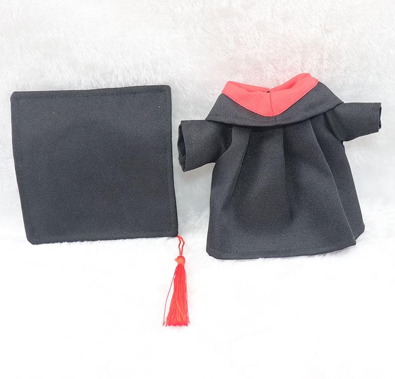 + Graduation Set: Doll Mortarboard Gown Clothes