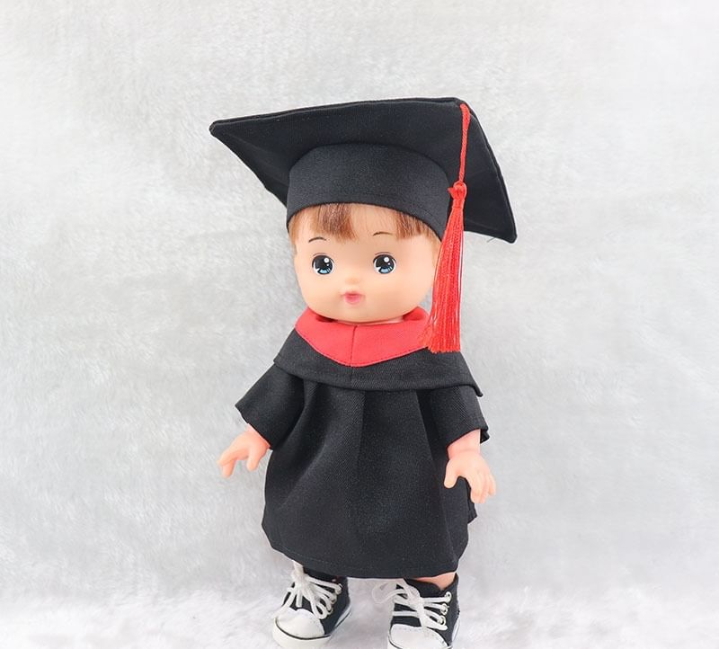 + Graduation Set: Doll Mortarboard Gown Clothes