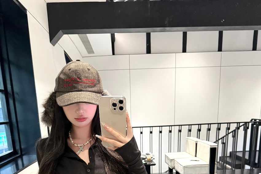 / Plain Tee Inverted Collar Low Wide Pleated Leg Long-Sleeve Cropped Rise Pants