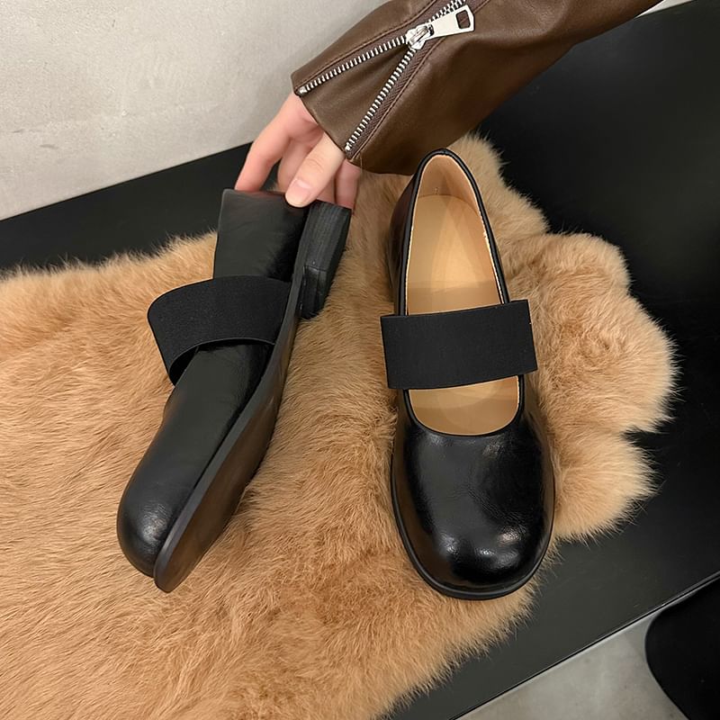 Leather Mary Jane Faux Pumps