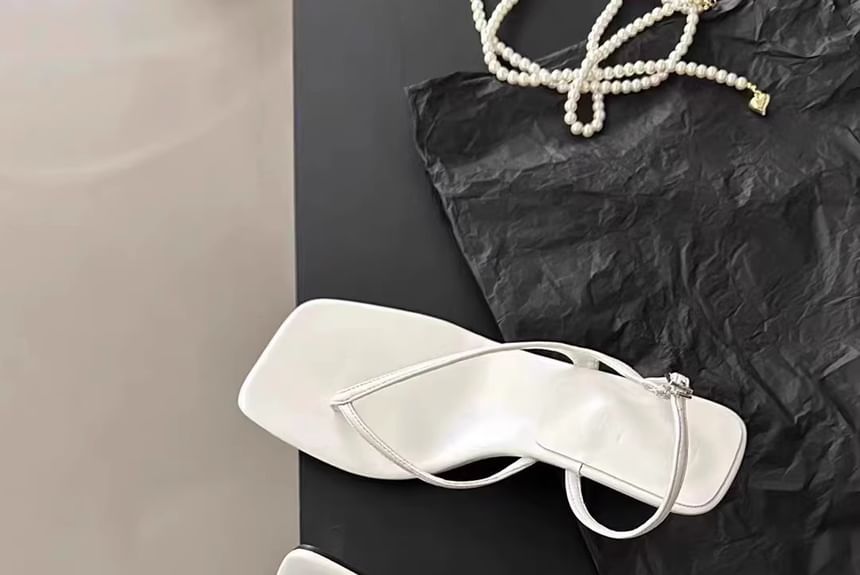 Plain Heel Kitten Toe Slingback Square Thong Sandals