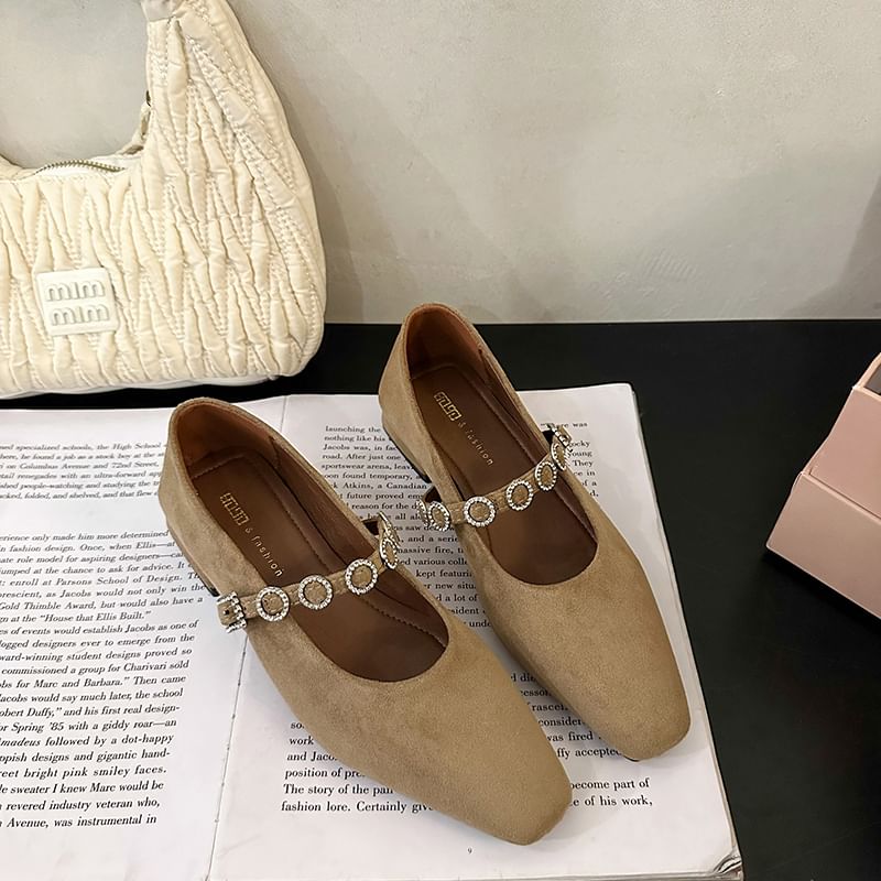 Rhinestone Heel Mary Jane Accent Chunky Pumps