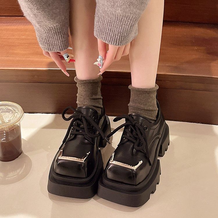Accent Toe Square Leather Platform Faux Lace-Up Shoes Metal