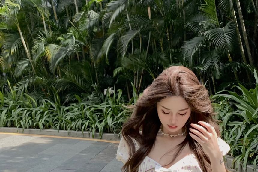 Skirt Cropped Rise High Plaid Asymmetrical Floral Pencil / Blouse Peplum Puff-Sleeve Bow Mini