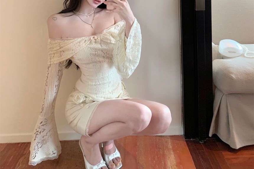 Fit Slim Rise Top / Off-Shoulder Panel Crop Pencil Floral Long-Sleeve Lace Skirt Accent Mini High