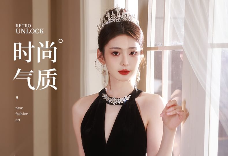 Neck Dress Rhinestone Accent Halter Evening Cutout Mermaid