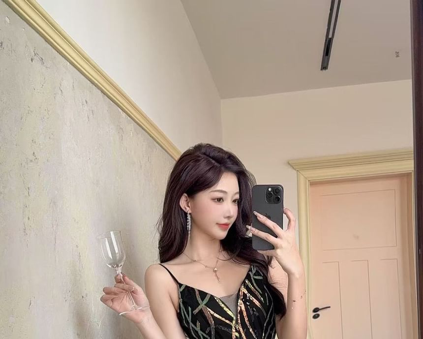 Spaghetti Strap Sequin Patterned Sheath Evening Gown