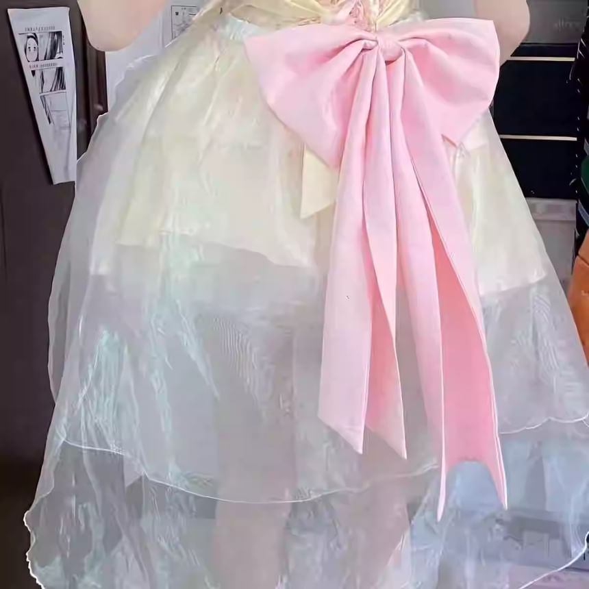 Short-Sleeve Criss Cross Bow Tiered Ruffle Trim A-Line Dress / Train / Petticoat Skirt / Set