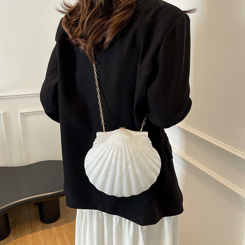 Chain Shell Strap Bag Evening