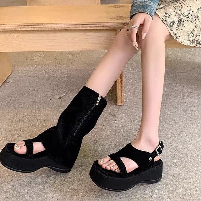 Buckled Toe Gladiator Platform Sandals Loop