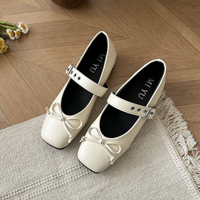 Square-Toe Shoes Jane Bow Mary