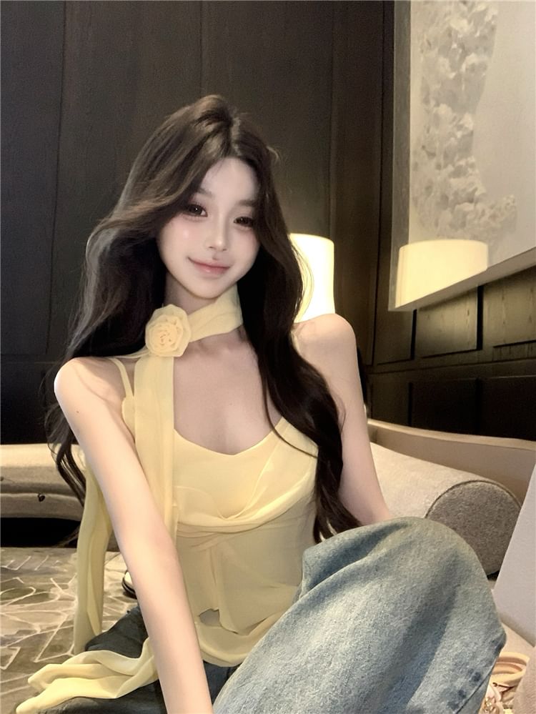 + Crop Top Hem V-Neck Plain Asymmetrical Camisole Set: Scarf Ruffle