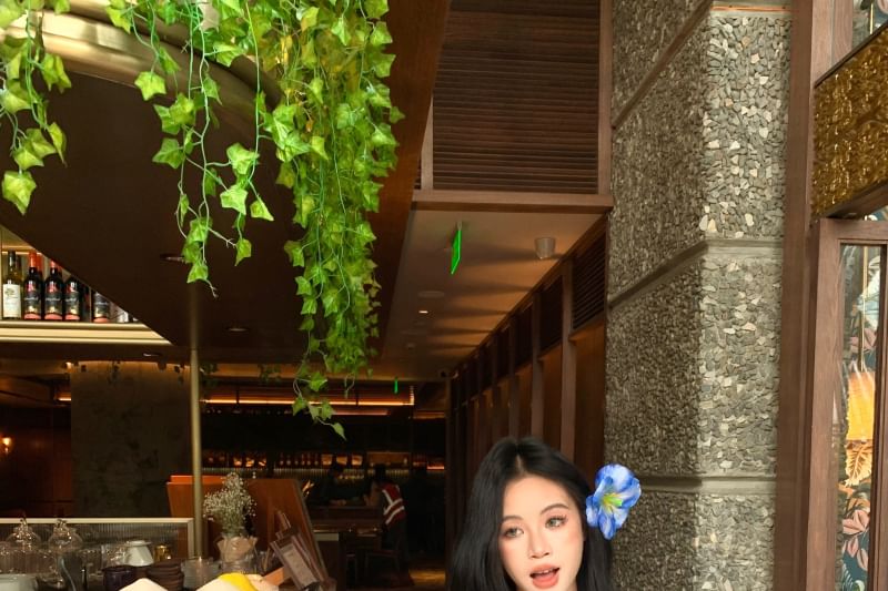 Peplum + Set: Plain Crop Bow V-Neck Cami Accent Top Cardigan