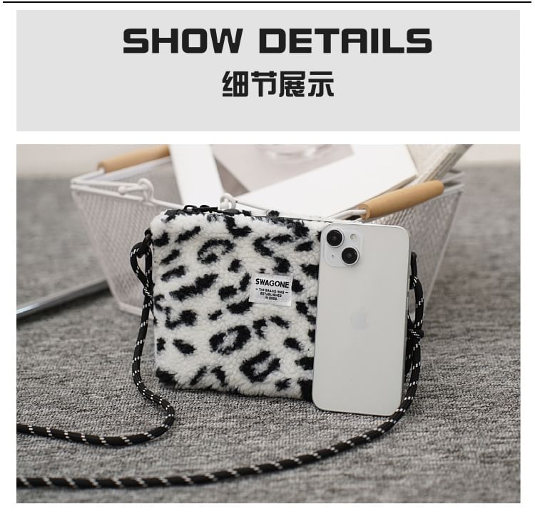 Bag Fleece Applique Crossbody