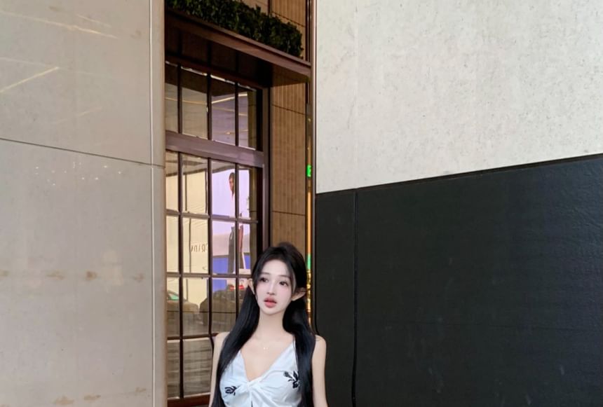 High Floral Rise Top V-Neck Maxi Slit Plain / Pencil Skirt Print Cami