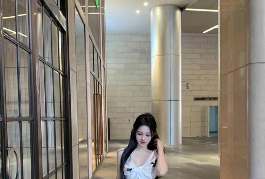 High Floral Rise Top V-Neck Maxi Slit Plain / Pencil Skirt Print Cami