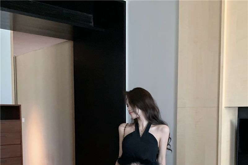 Crop Top Halter Trim / Waist Skirt Plain Feather High Pleated A-Line Maxi