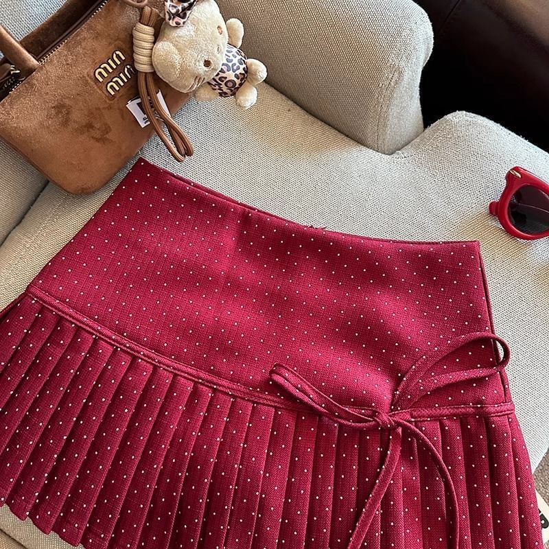Dotted A-Line High Mini Skirt Rise Pleated