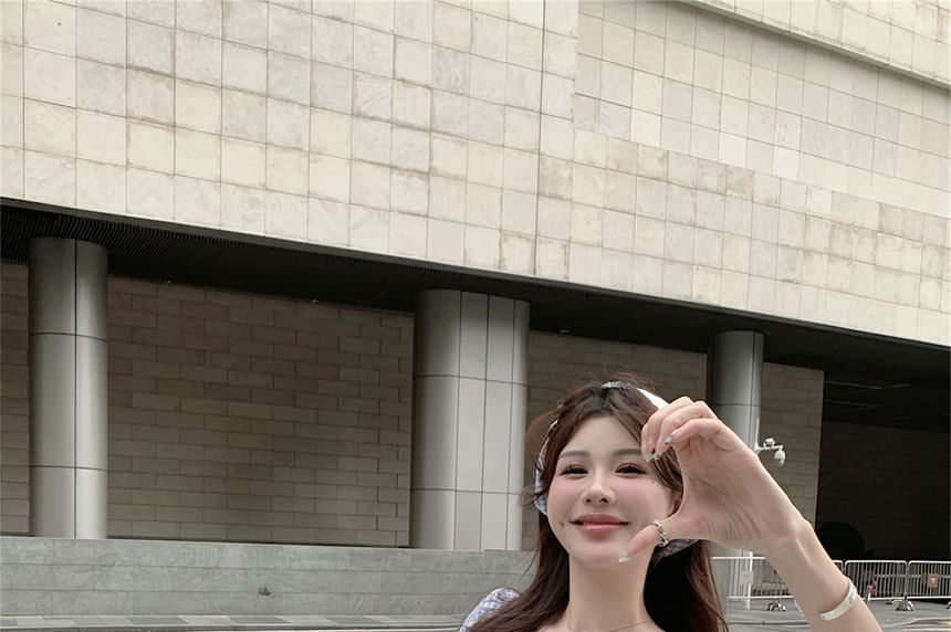 Kerchief / Mini Puff-Sleeve Dress Gingham Bow A-Line